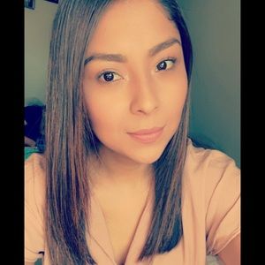 Meet your Posher, Araceli